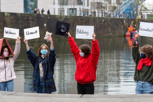 Wohnen - Umwelt - Bildung - Gesundheit
