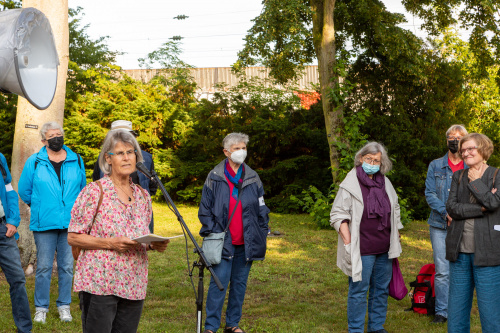 Gebriele Scholz - Rezitation: Meinst du, die Russen wollen Krieg?