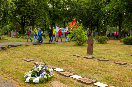 Gräberfeld fuer Zwangsarbeiter*nnen 1