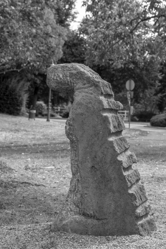 Friedhelm Welge, Projekt 11- Durchbohrt, Enthauptet-3