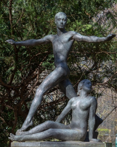 Heine-Denkmal Frankfurt - Taenzerpaar