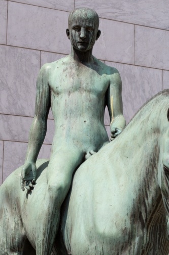 Arthur Volkmann, Reiter-2