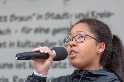 Princess mit ihrer Tanzgruppe-2