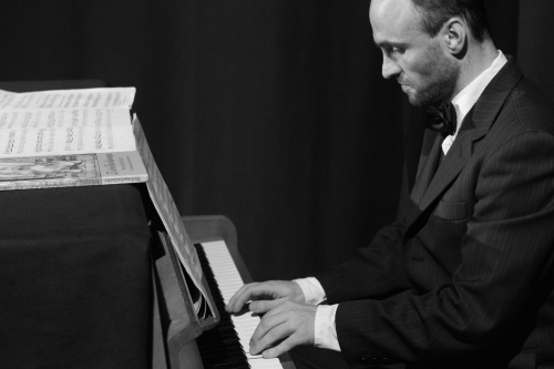 Heinrich-Heine-Club-9