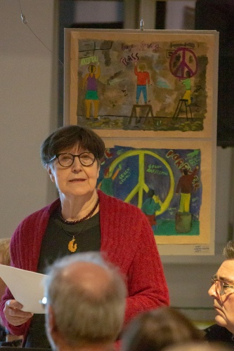 Vergrößern Renate Fresow erinnert an die Machtuebergabe an die Nationalsozialisten am 30. Januar 1933