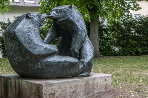 90 Hermann Kozio-l Spielende Baeren- 1964