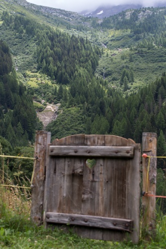 Vergrößern Das Tor zum Binntaql