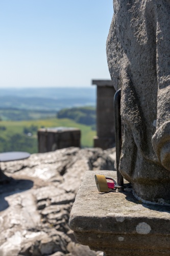 Ewige Liebe auf der Milseburg