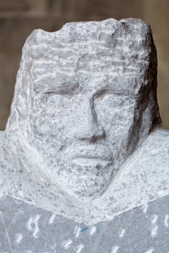 Vergrößern Projekt 13. Blutig gegeisselt