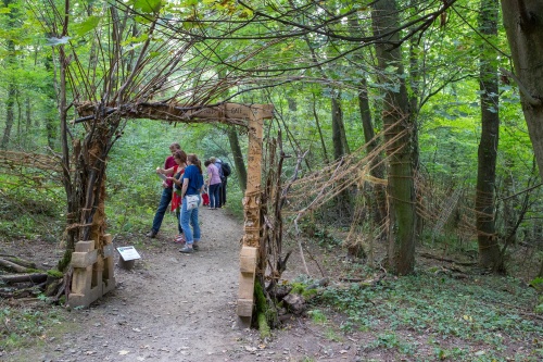 Kaidin M. Lehouelleur (Cote d'Ivoir), Forest Gate