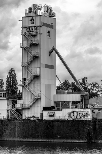 Harsteinindustrie